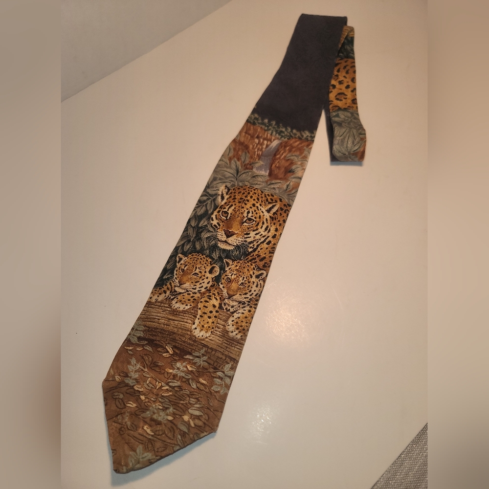 Vintage 1995 Endangered Species Marc Dennis “Jaguar Jungle” Silk Tie
